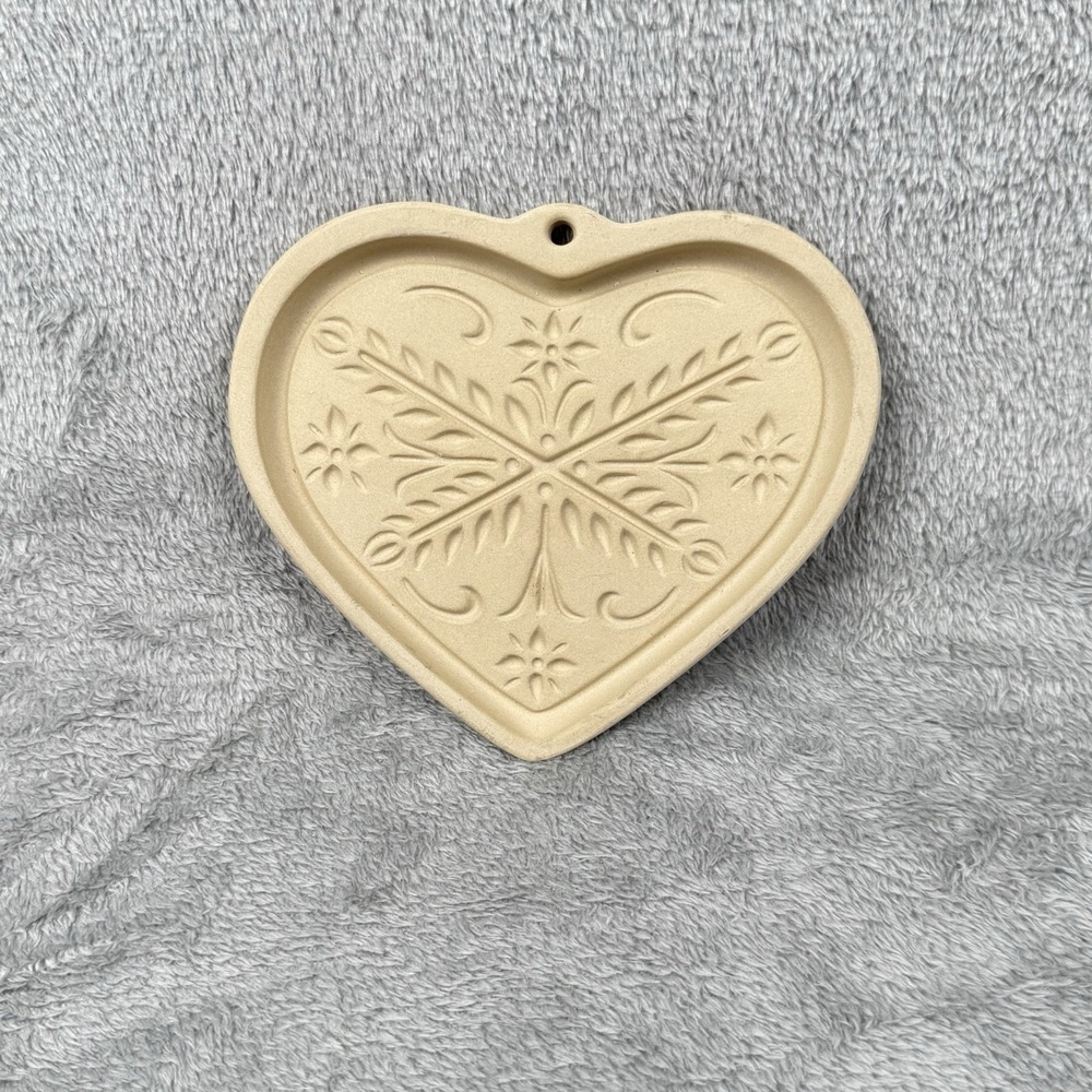 Vintage Pampered Chef Anniversary Heart Stoneware Cookie Mold Cottagecore 2000